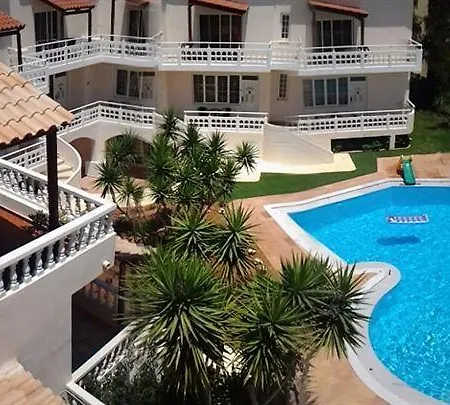 Perla 3*