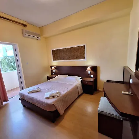 Perla 3* Agia Marina (Crete)