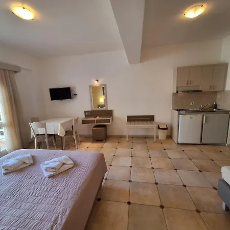 Perla Aparthotel