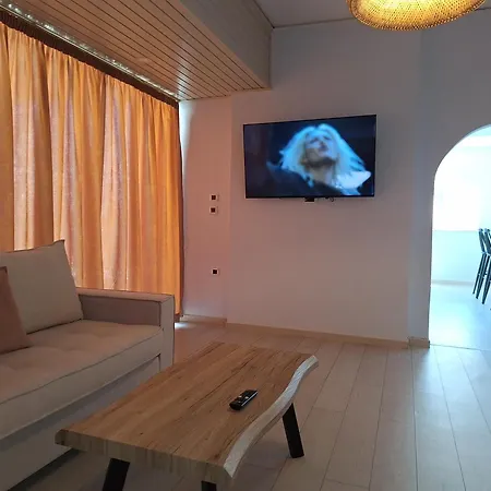 Aparthotel Perla Agia Marina